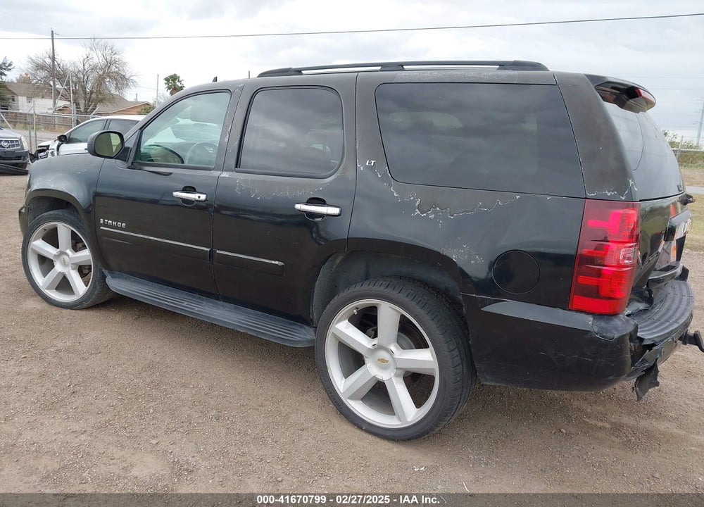 2007 CHEVROLET TAHOE VIN: 1GNFC13027R179108
