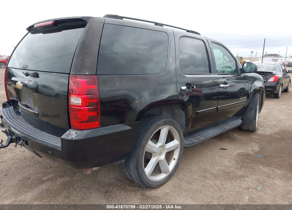 2007 CHEVROLET TAHOE VIN: 1GNFC13027R179108