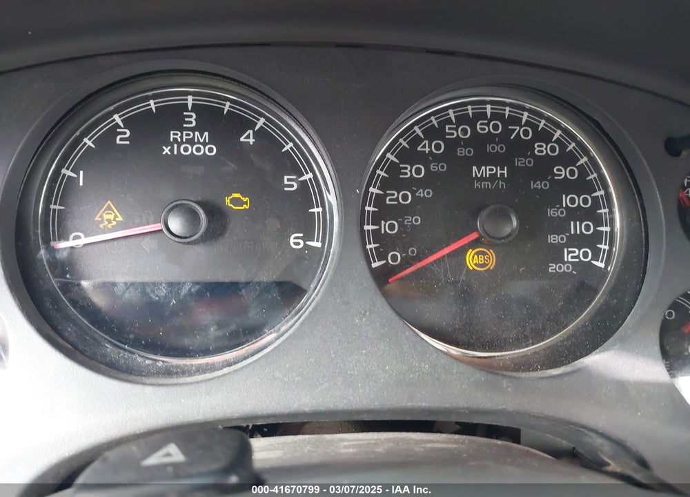 2007 CHEVROLET TAHOE VIN: 1GNFC13027R179108