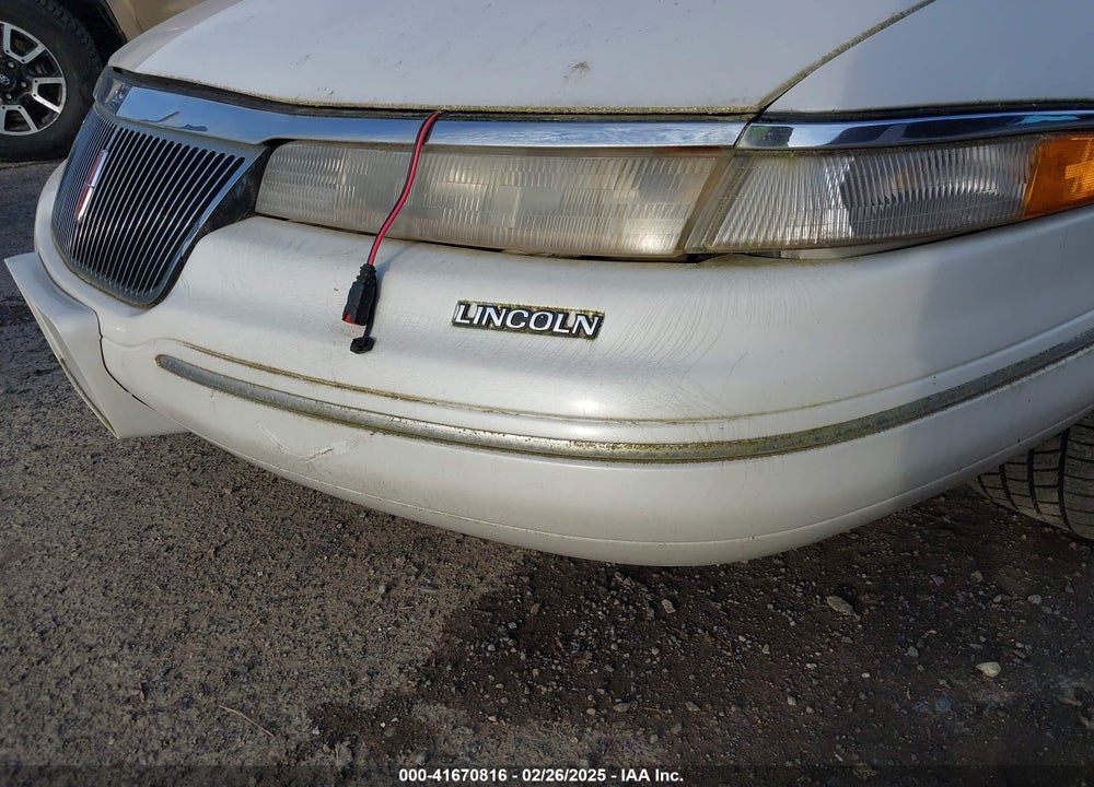 1994 LINCOLN MARK VIII VIN: 1LNLM91V5RY674171