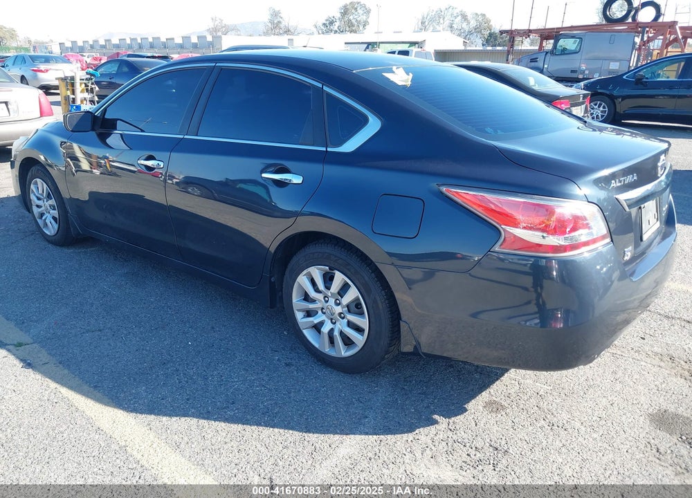 2015 NISSAN ALTIMA VIN: 1N4AL3AP7FN368718