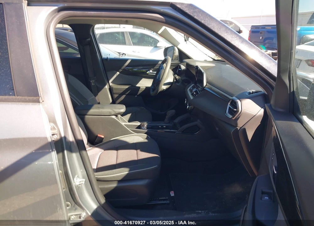 2024 CHEVROLET TRAILBLAZER FWD LT VIN: KL79MPS21RB143315