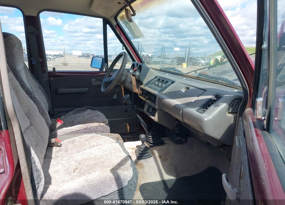 1990 ISUZU TROOPER VIN: JACCH58E7L7901296