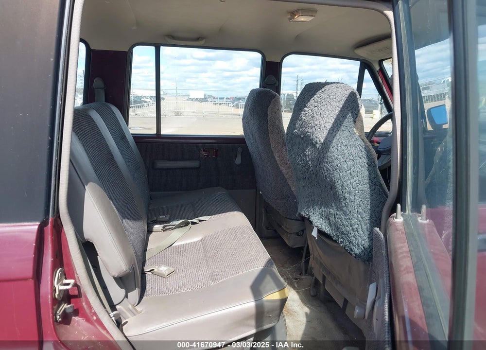 1990 ISUZU TROOPER VIN: JACCH58E7L7901296