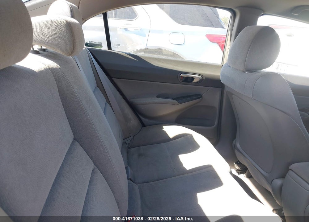 2008 HONDA CIVIC VIN: 2HGFA16518H330920
