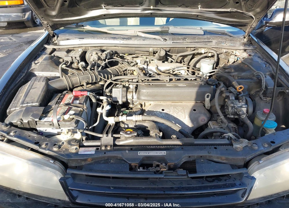1994 HONDA ACCORD LX VIN: 1HGCD7233RA021063
