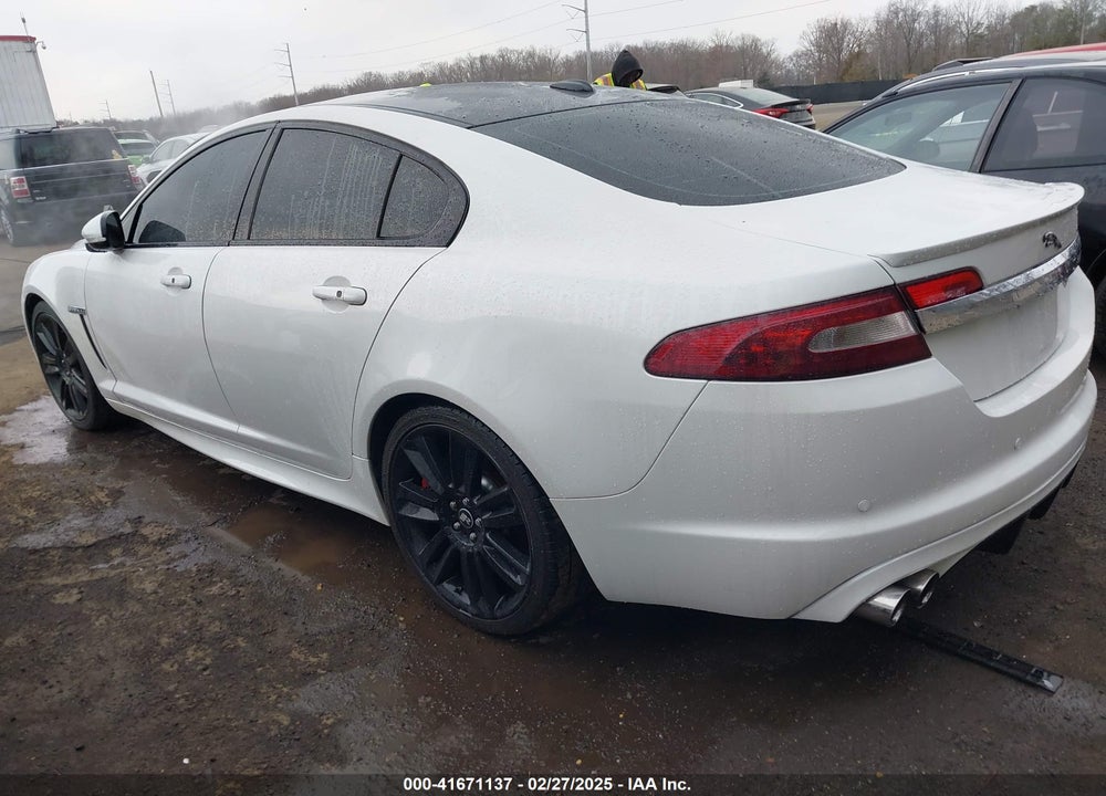 2011 JAGUAR XF VIN: SAJWA0JC1BMR88080