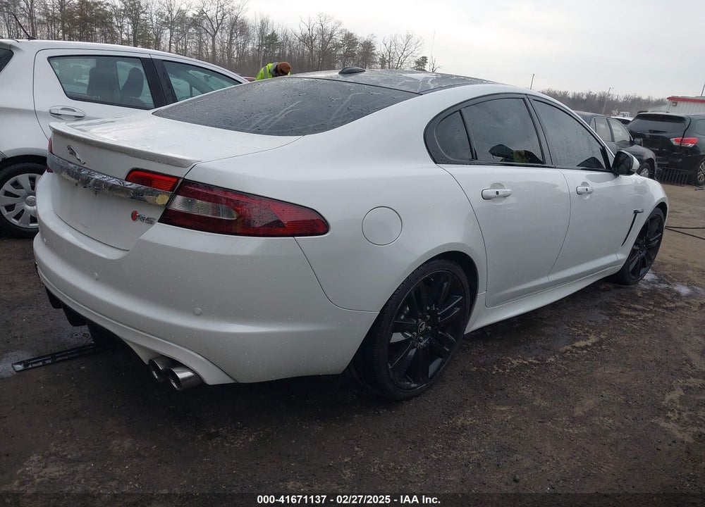 2011 JAGUAR XF VIN: SAJWA0JC1BMR88080