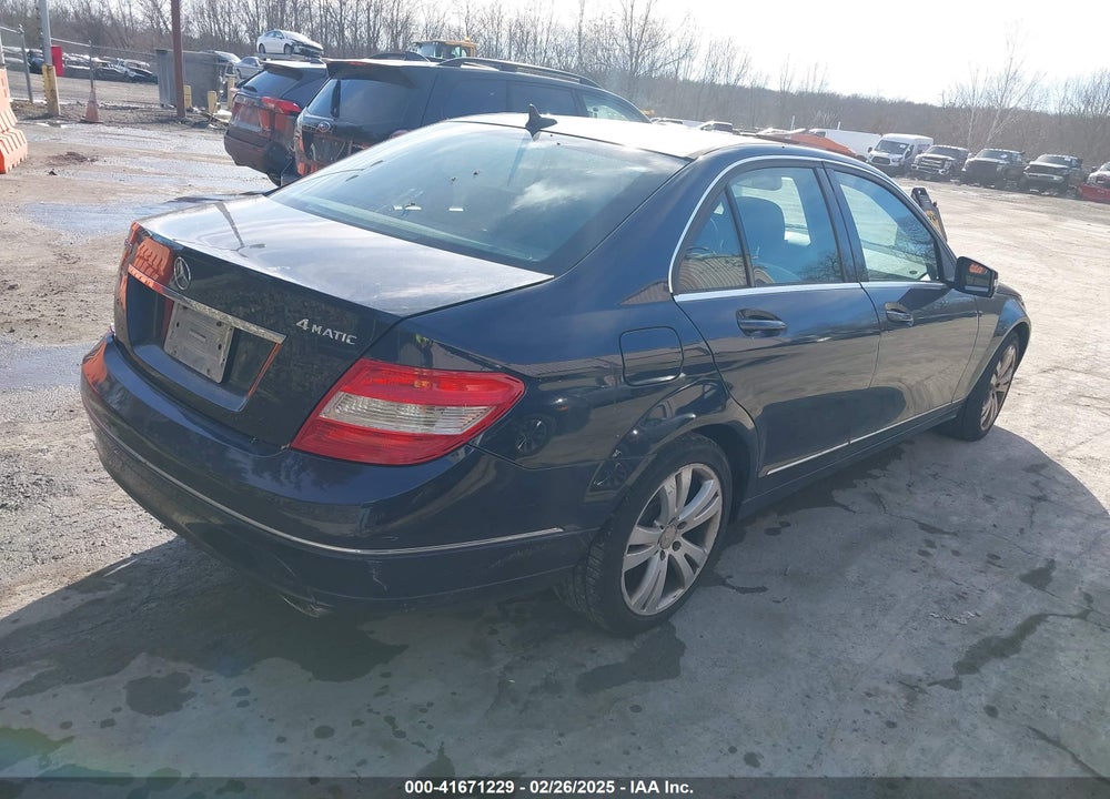 2010 MERCEDES-BENZ C 300 VIN: WDDGF8BB0AF462461