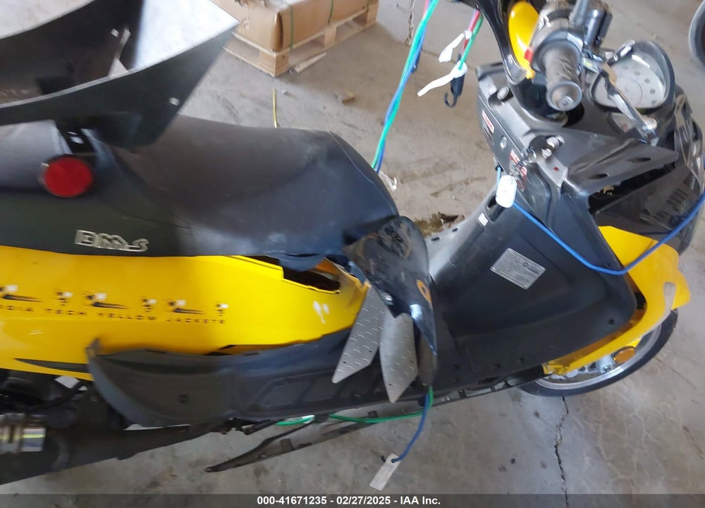 2010 FLY SCOOTER BELLO VIN: L5YTCKPA3A1148646