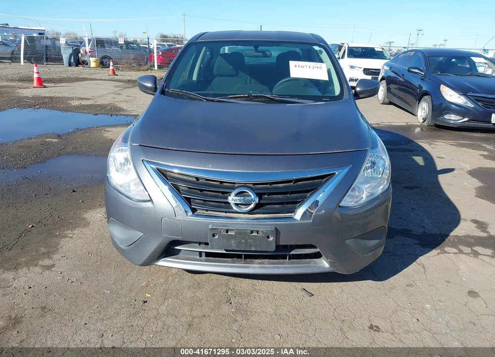 2017 NISSAN VERSA VIN: 3N1CN7AP7HL800900