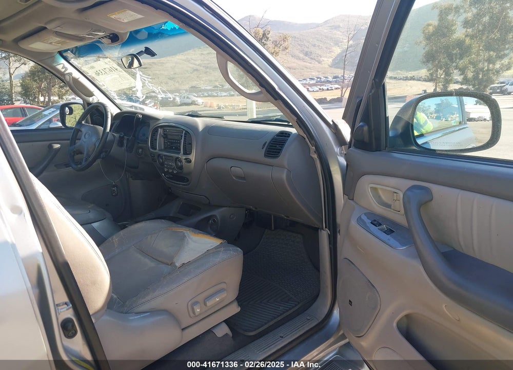 2001 TOYOTA SEQUOIA LIMITED V8 VIN: 5TDZT38A61S044399