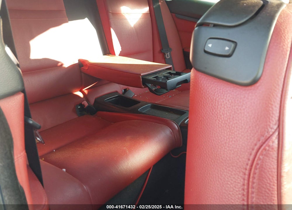 2011 BMW 328I VIN: WBAKE3C51BE557540