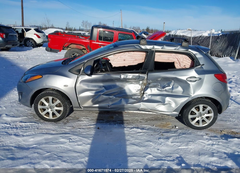2013 MAZDA MAZDA2 VIN: JM1DE1LYXD0153291