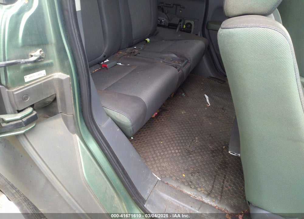 2004 HONDA ELEMENT EX VIN: 5J6YH18594L003902