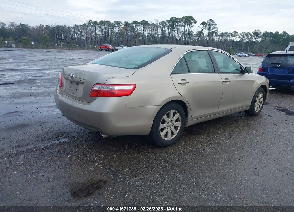 2007 TOYOTA CAMRY XLE VIN: JTNBE46K773101552
