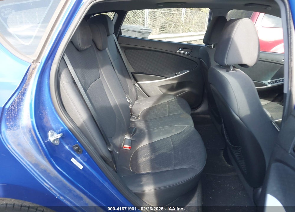 2013 HYUNDAI ACCENT VIN: KMHCU5AE4DU067199