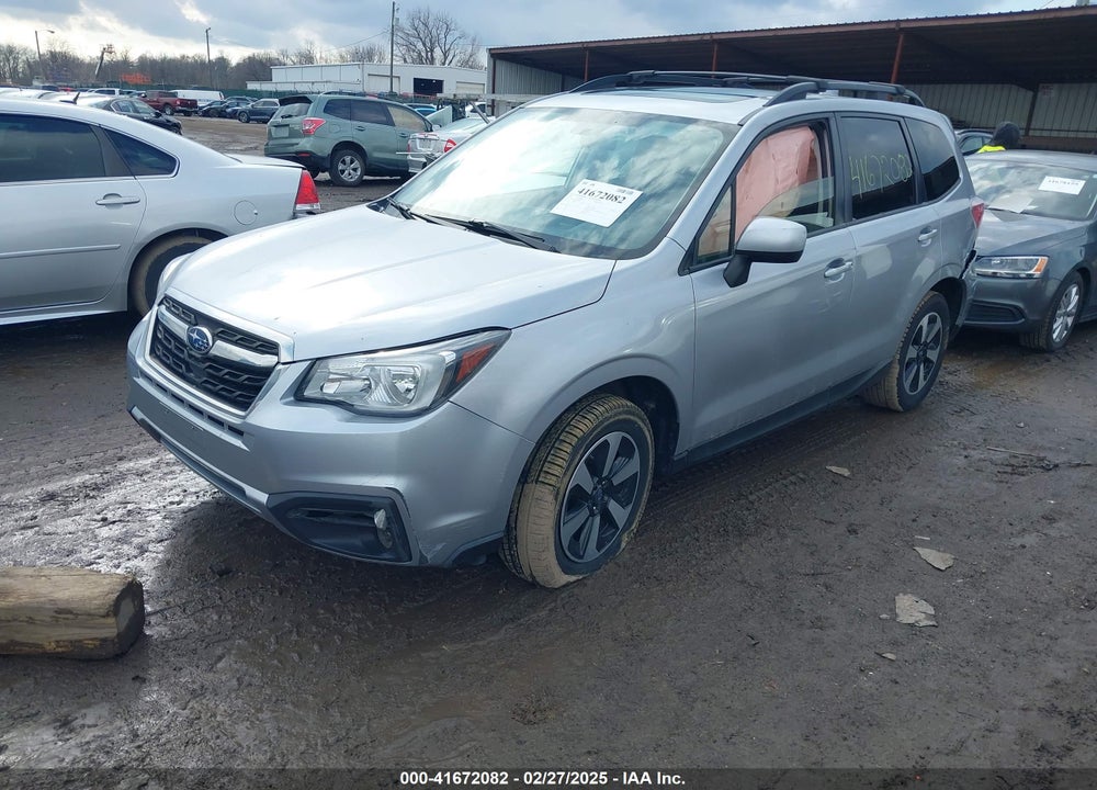 2018 SUBARU FORESTER 2.5I PREMIUM VIN: JF2SJAGC4JH556182