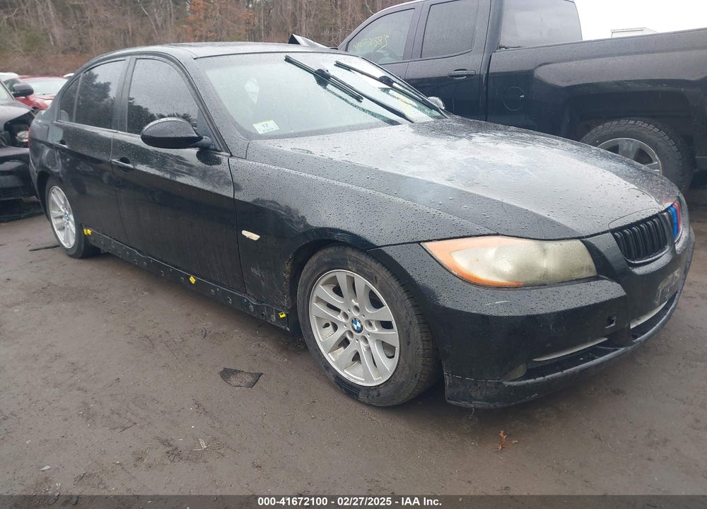 2008 BMW 328I VIN: WBAVA33518KX88912