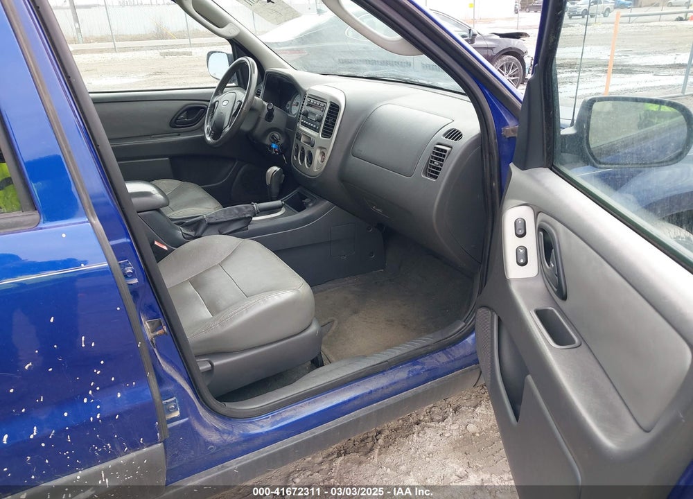 2005 FORD ESCAPE VIN: 1FMYU93165KD62745