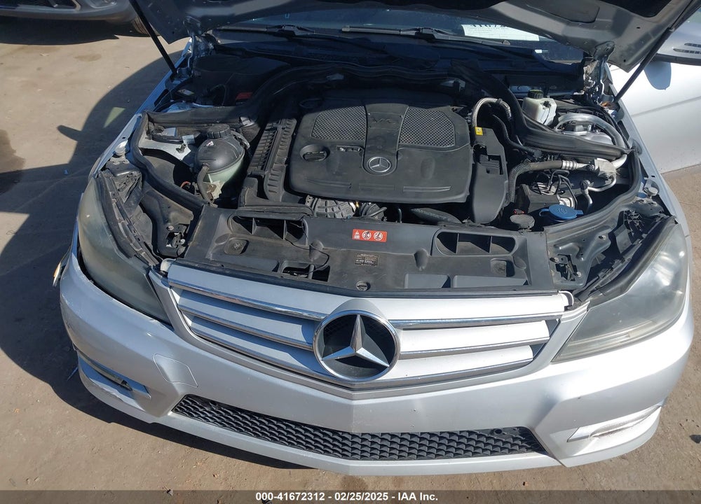 2013 MERCEDES-BENZ C 300 VIN: WDDGF8AB2DR300576