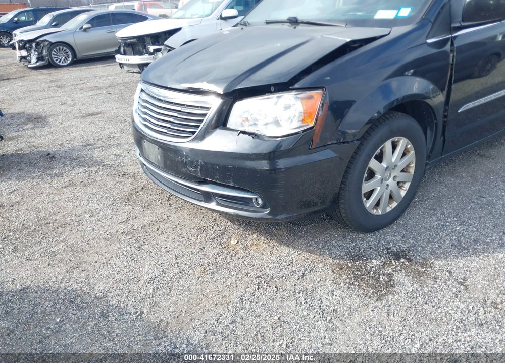2014 CHRYSLER TOWN & COUNTRY TOURING VIN: 2C4RC1BG5ER231522