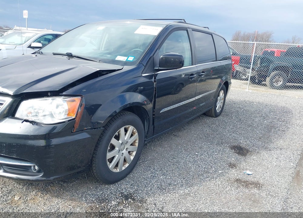 2014 CHRYSLER TOWN & COUNTRY TOURING VIN: 2C4RC1BG5ER231522