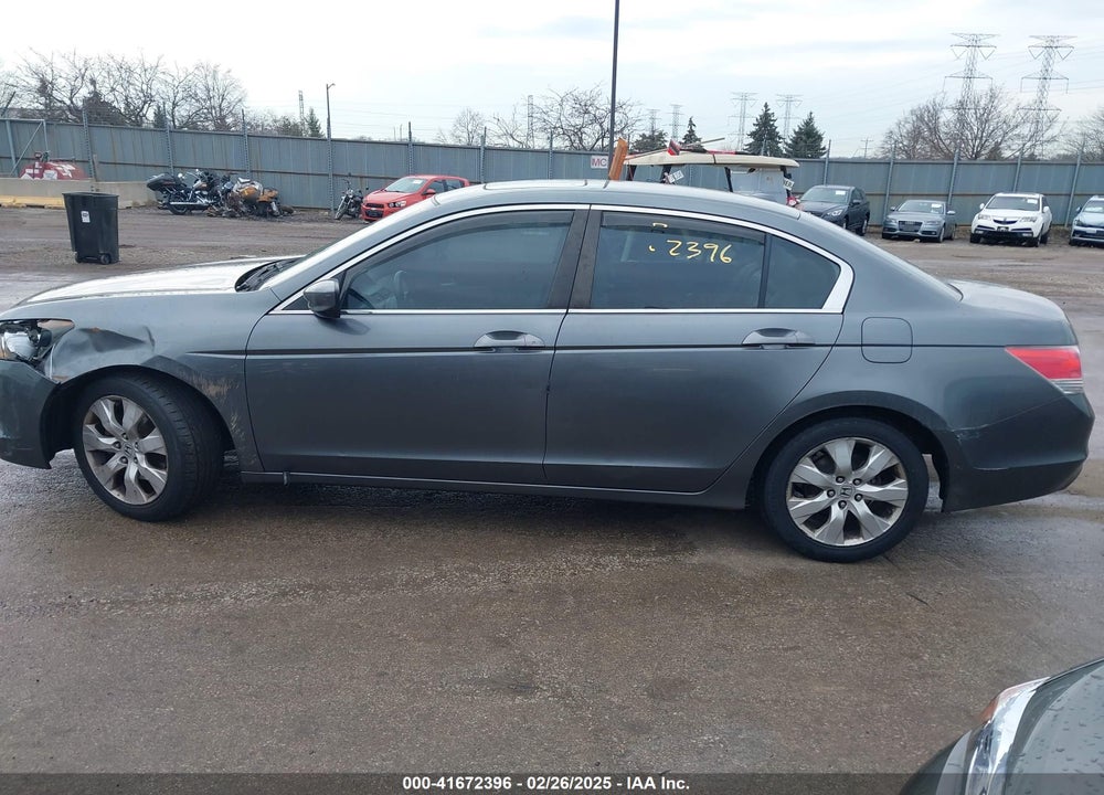 2010 HONDA ACCORD 2.4 EX-L VIN: 1HGCP2F86AA122442