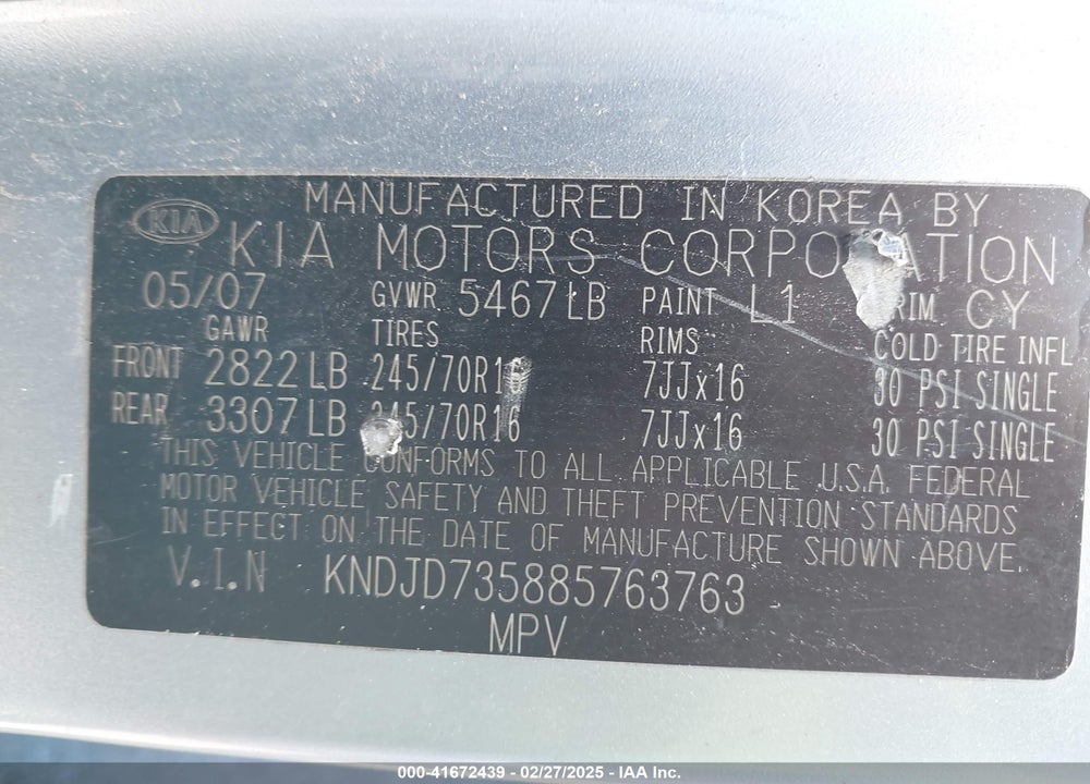 2008 KIA SORENTO VIN: KNDJD735885763763