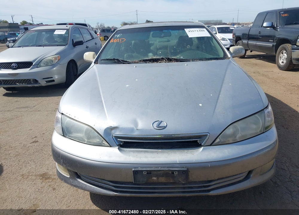 2001 LEXUS ES 300 VIN: JT8BF28G715108719