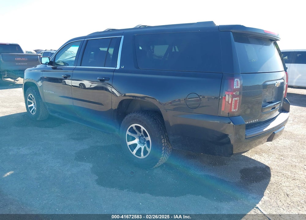 2015 CHEVROLET SUBURBAN 1500 LT VIN: 1GNSKJKC9FR126188