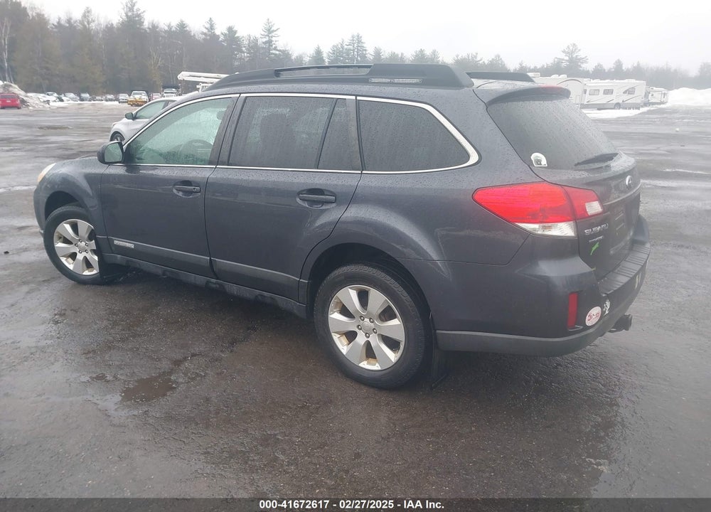 2010 SUBARU OUTBACK 2.5I LIMITED VIN: 4S4BRBKCXA3345386