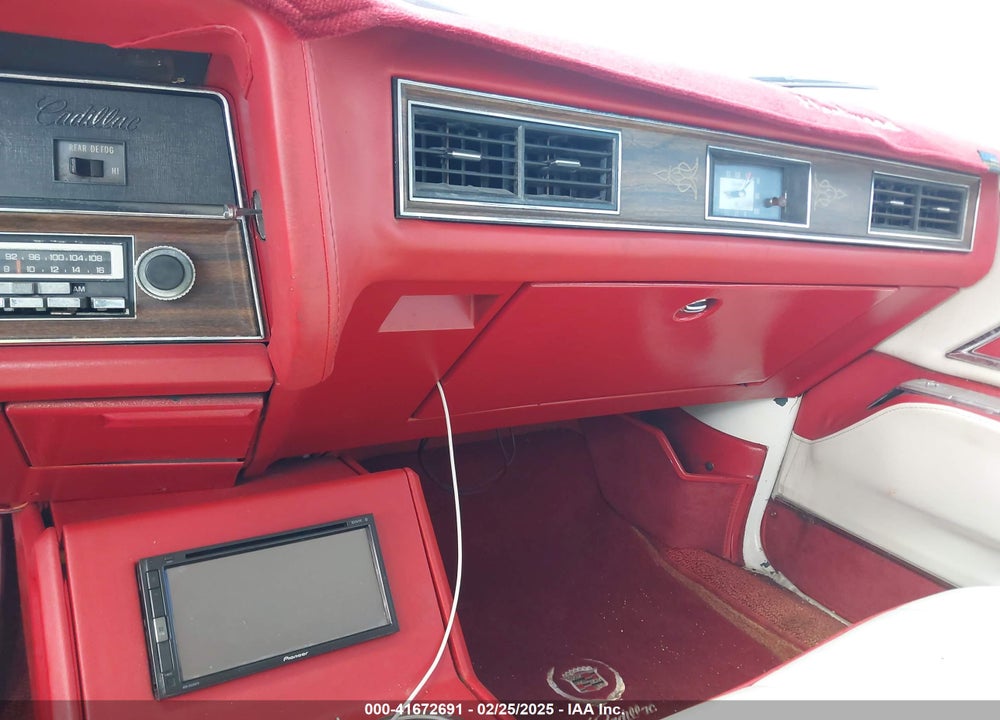 1972 CADILLAC 4 DOOR SEDAN VIN: 6B69R2Q184718