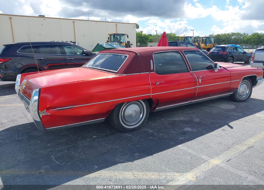 1972 CADILLAC 4 DOOR SEDAN VIN: 6B69R2Q184718
