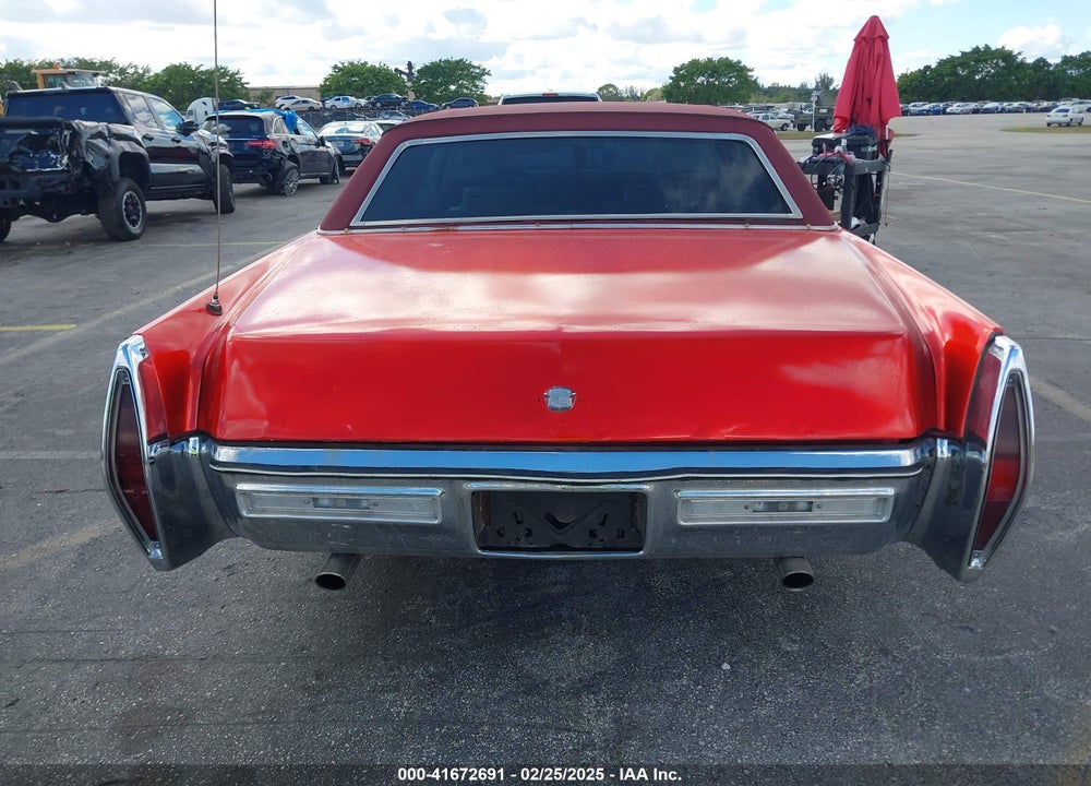 1972 CADILLAC 4 DOOR SEDAN VIN: 6B69R2Q184718