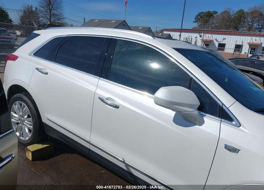 2018 CADILLAC XT5 VIN: 1GYKNERS2JZ176146