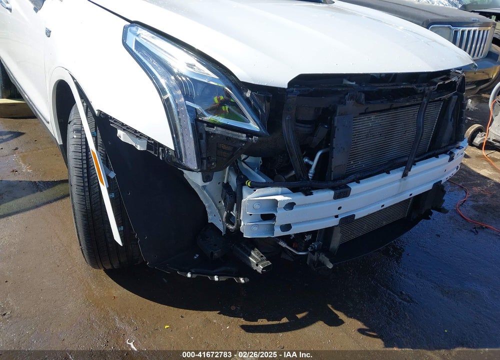2018 CADILLAC XT5 VIN: 1GYKNERS2JZ176146