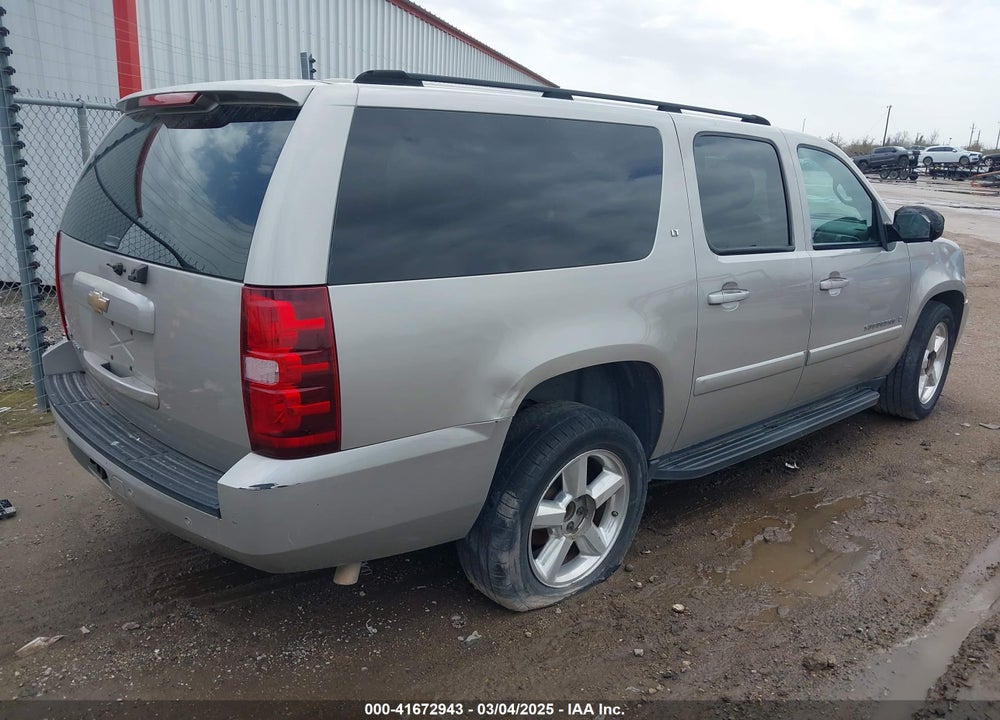 2007 CHEVROLET SUBURBAN 1500 VIN: 3GNFC16J37G135171