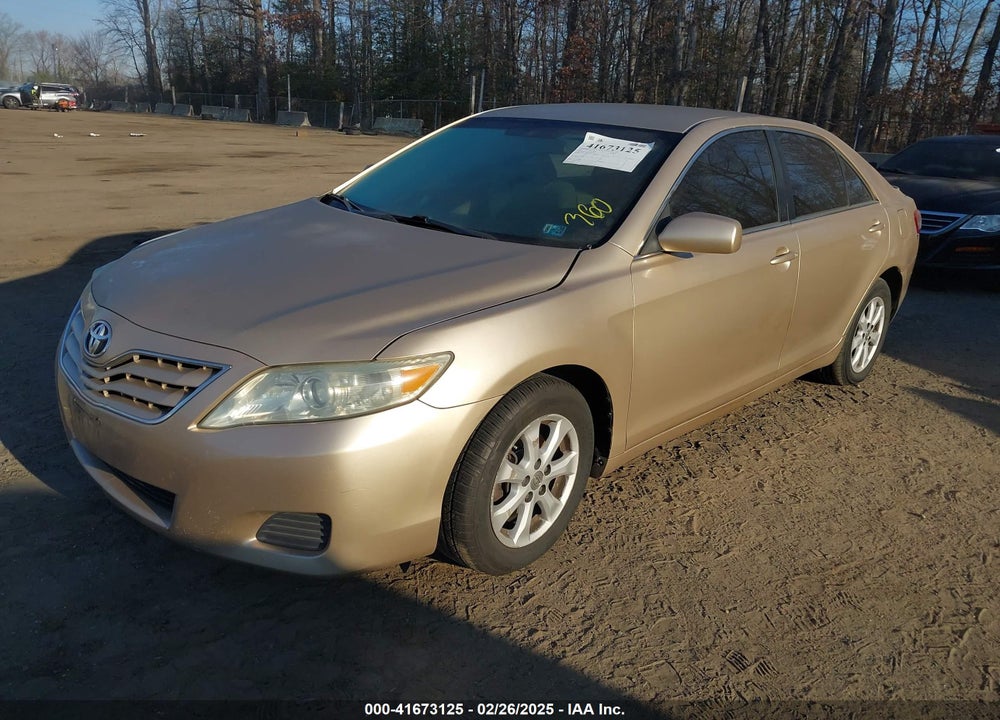 2011 TOYOTA CAMRY LE VIN: 4T1BF3EK5BU624614