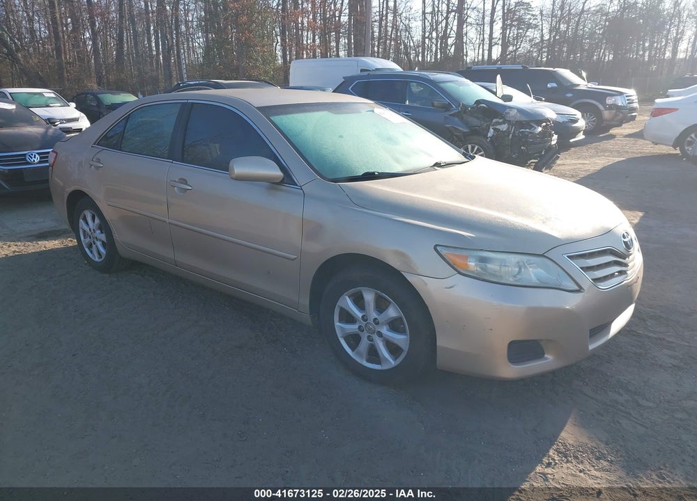 2011 TOYOTA CAMRY LE VIN: 4T1BF3EK5BU624614