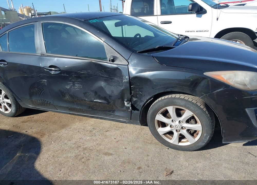 2010 MAZDA 3 I TOURING VIN: JM1BL1SG0A1105357
