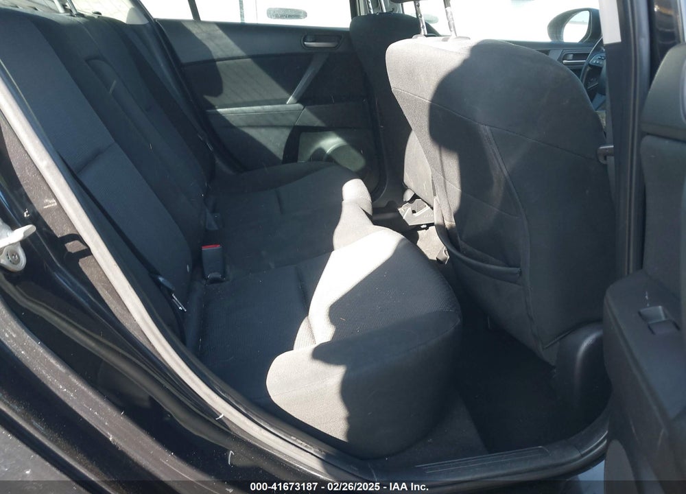 2010 MAZDA 3 I TOURING VIN: JM1BL1SG0A1105357