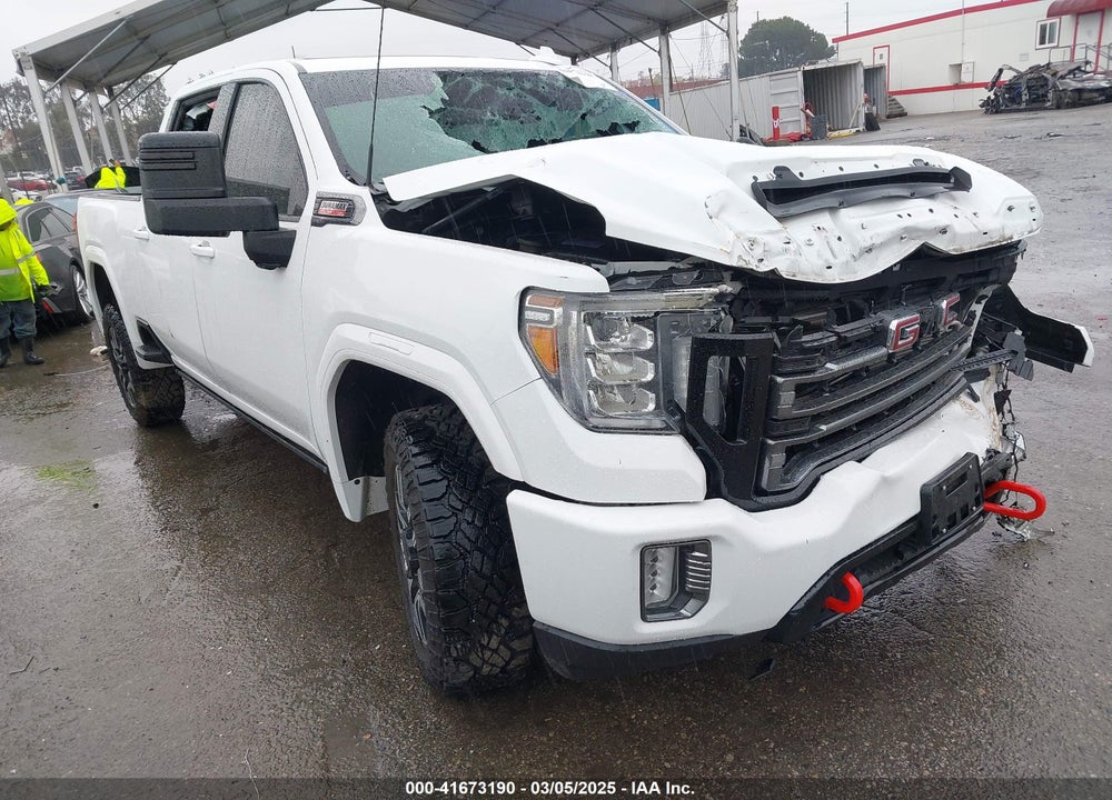 2022 GMC SIERRA 2500HD 4WD  STANDARD BED AT4 VIN: 1GT49PEY0NF136373