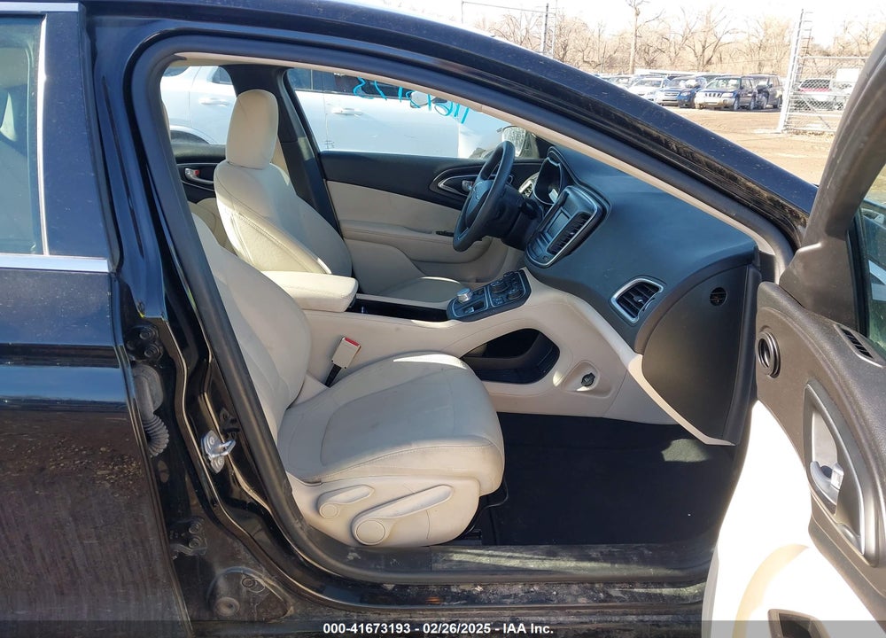 2016 CHRYSLER 200 LIMITED VIN: 1C3CCCAB9GN191201