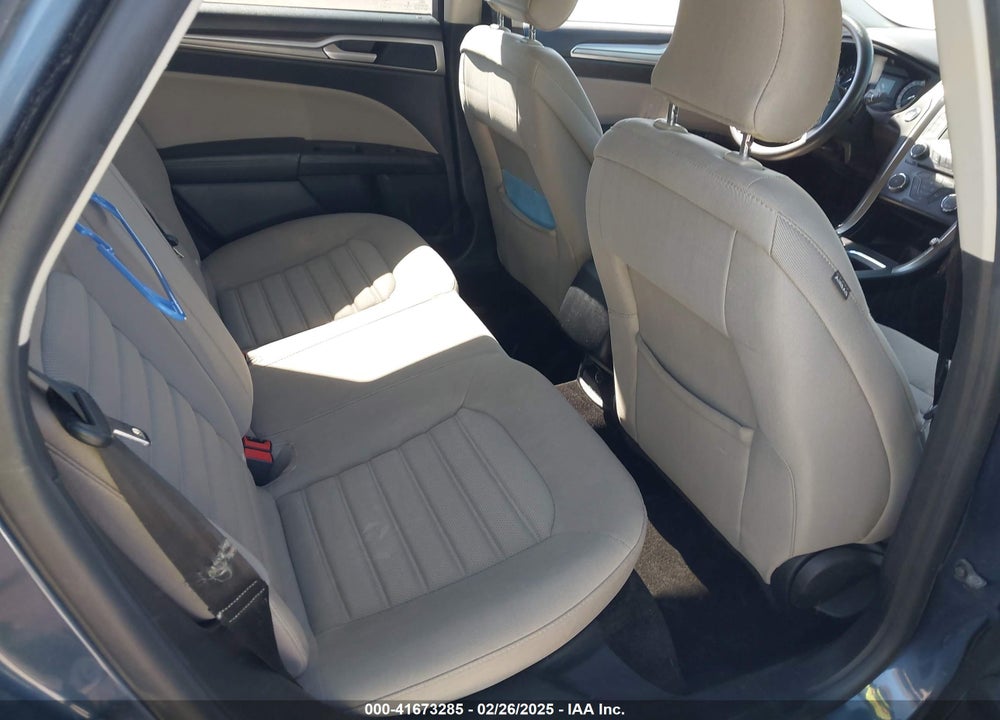 2018 FORD FUSION VIN: 3FA6P0G75JR273385