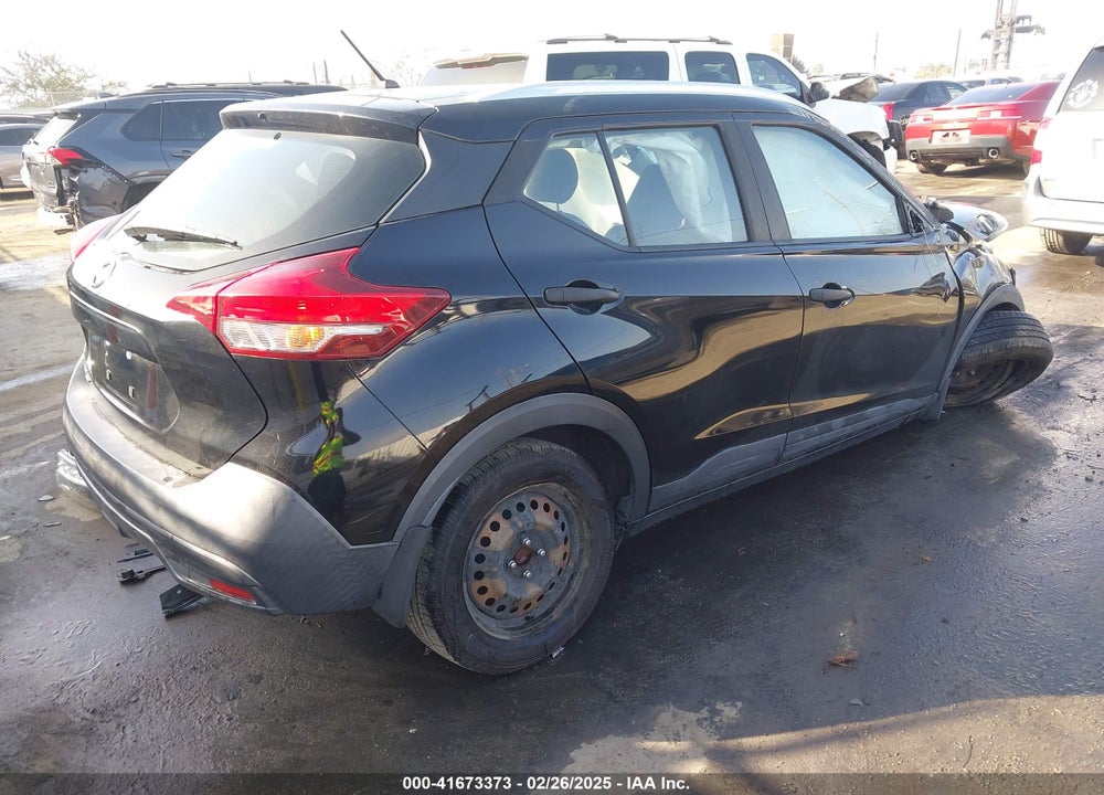 2019 NISSAN KICKS VIN: 3N1CP5CU1KL564723