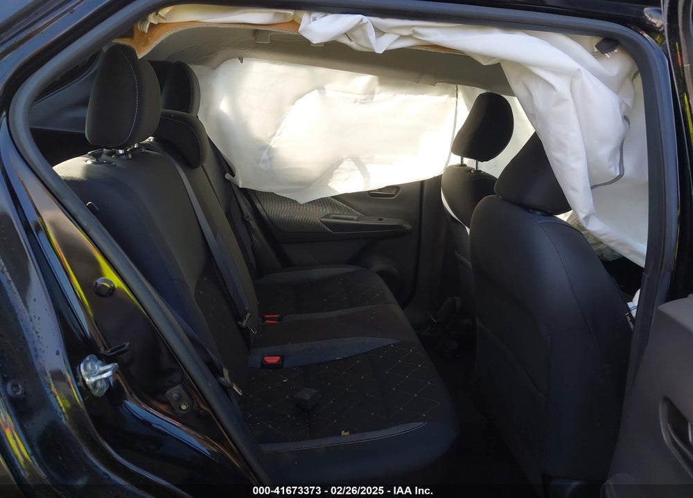 2019 NISSAN KICKS VIN: 3N1CP5CU1KL564723