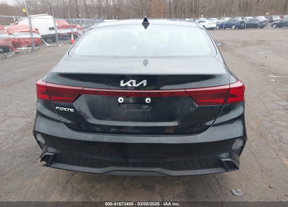 2024 KIA FORTE VIN: 3KPF24AD8RE704321