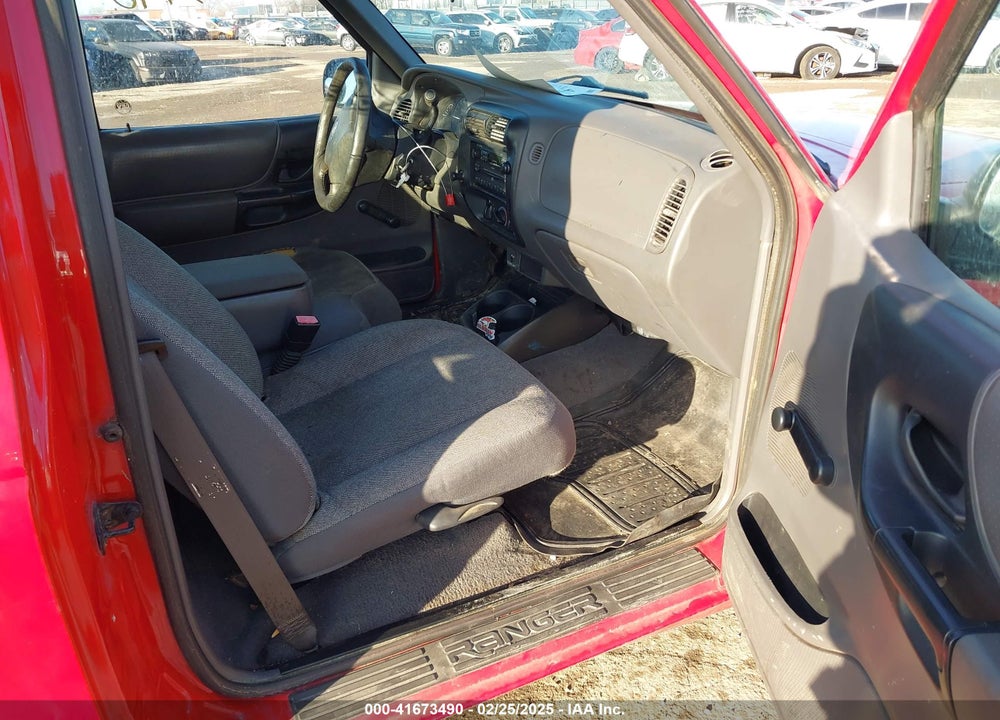 2001 FORD RANGER XL/XLT VIN: 1FTYR10C21TA03524