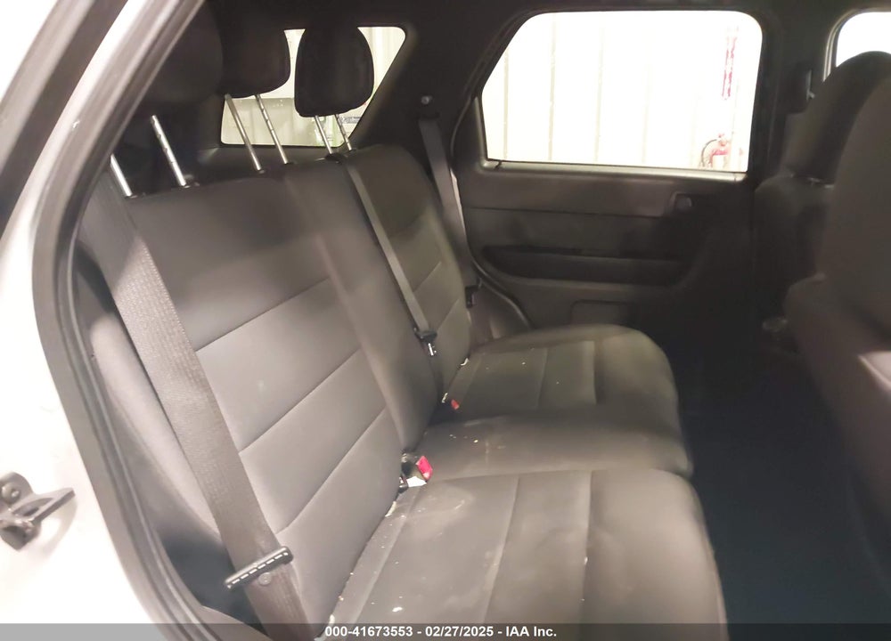 2010 FORD ESCAPE VIN: 1FMCU0D7XAKD38371